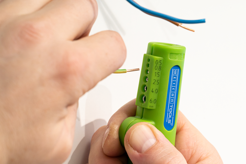 Quadro-Stripper No.16 Green Line | Stripping tools made from up to 97% renewable raw materials I multifunctional stripper, working range stripping 0,5 - 6,0 mm² I skinning 8 - 13 mm Ø