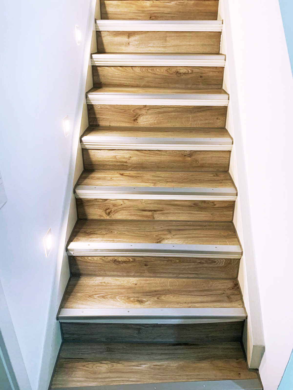 staircase, wooden stairs, interior stairs, tread, step lighting