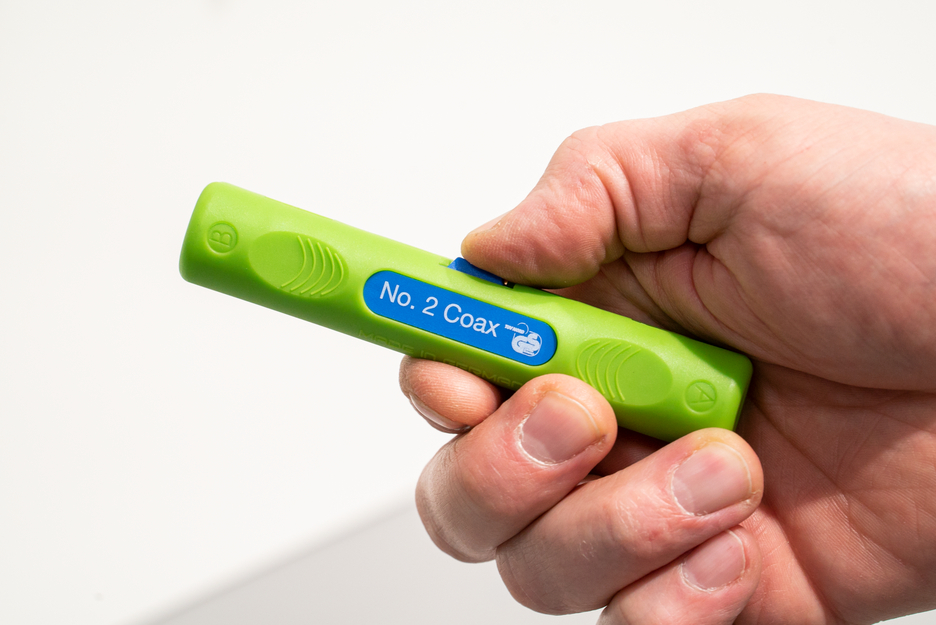 Coax-Stripper No. 2 Green Line | Abisolierwerkzeuge aus bis zu 97 % nachwachsenden Rohstoffen