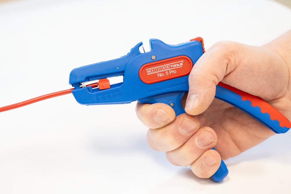 Abisolierzange No. 5 Pro | für alle gängigen flexiblen und massiven Leiter, Arbeitsbereich 0,2 – 16,0 mm²