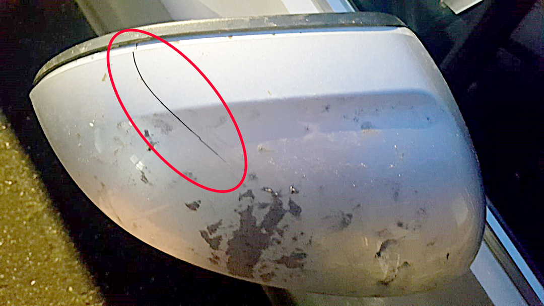 crack, scratches, dented, car door, body side
