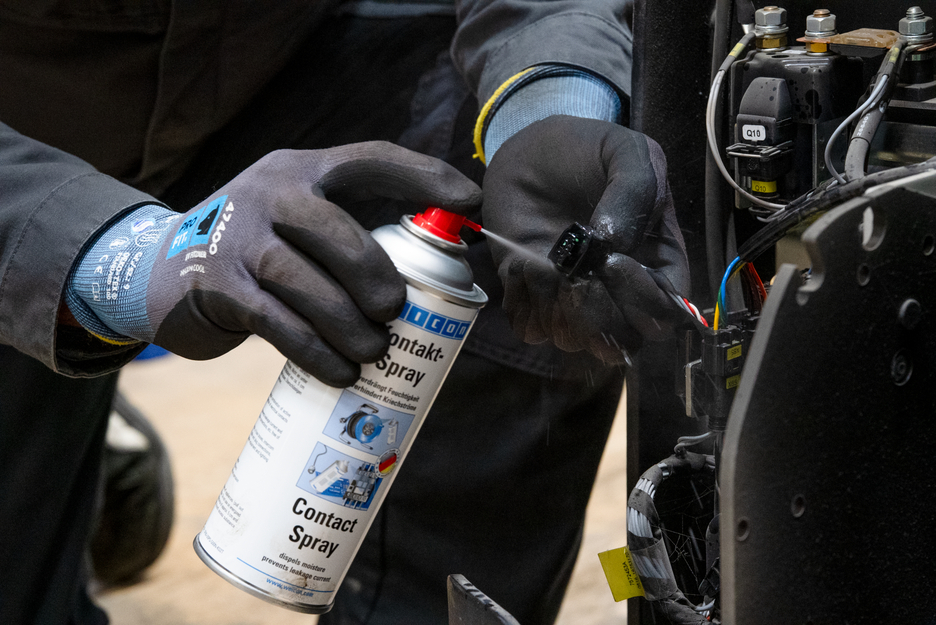 Kontakt-Spray | Pflege und Schutz von elektronischen Kontakten