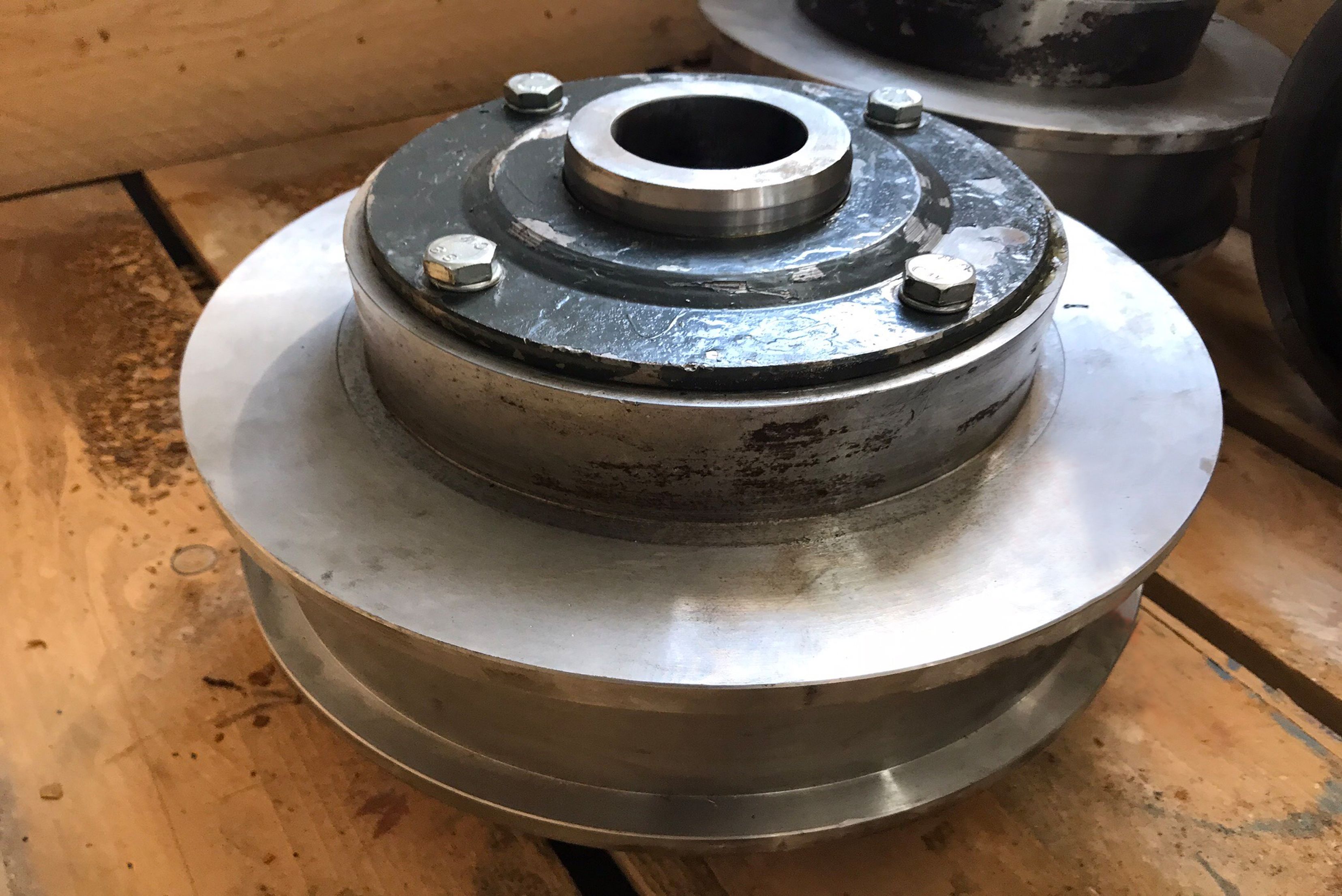 flange, bearing, metal part, machined surface, nuts bolts