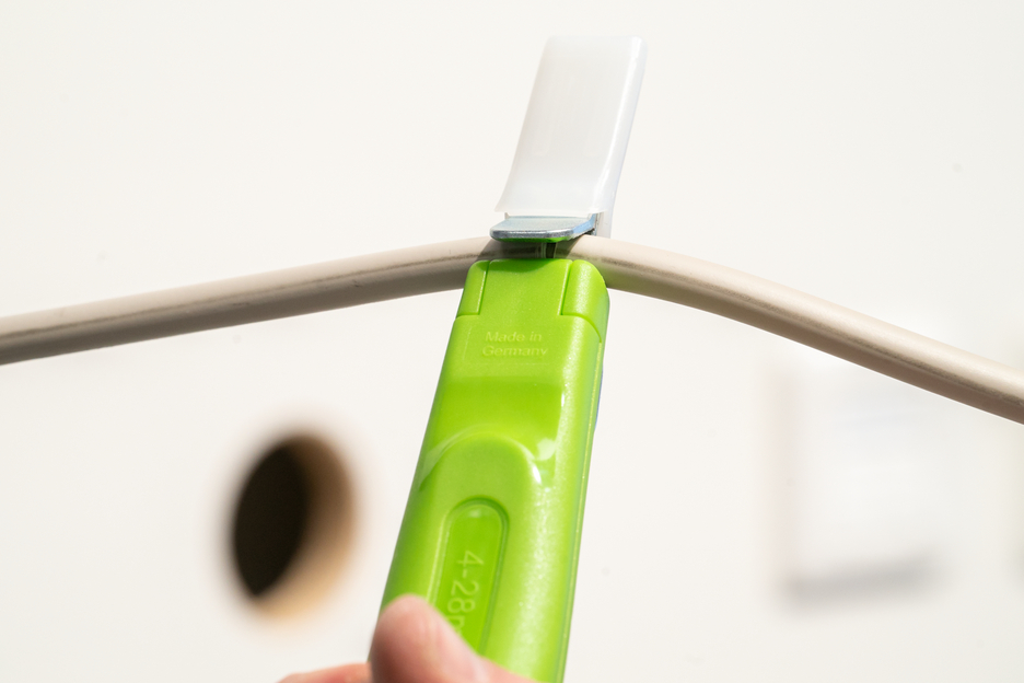 Kabelmesser No. 4-28 H Green Line | Abisolierwerkzeuge aus bis zu 97 % nachwachsenden Rohstoffen, mit einem Arbeitsbereich von 4 - 28 mm Ø