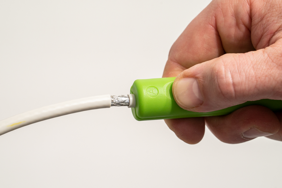 Coax-Stripper No. 2 Green Line | Stripping tools made from up to 97% renewable raw materials I for skinning and stripping coaxial cables I working range 4,8 - 7,5 mm Ø