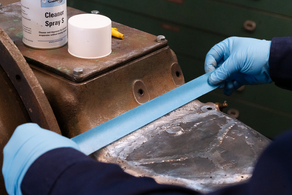 WEICON HB 300 | stahlgefülltes hochtemperaturbeständiges Epoxidharz-System für Reparatur und Formgebung