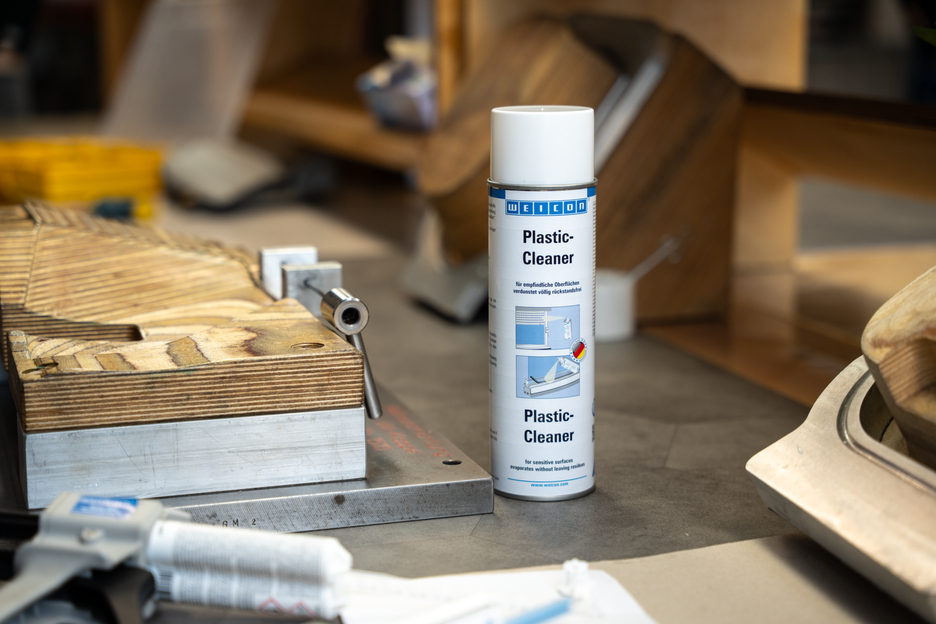 Plastic Cleaner | zum Reinigen von Kunststoff-Applikationen