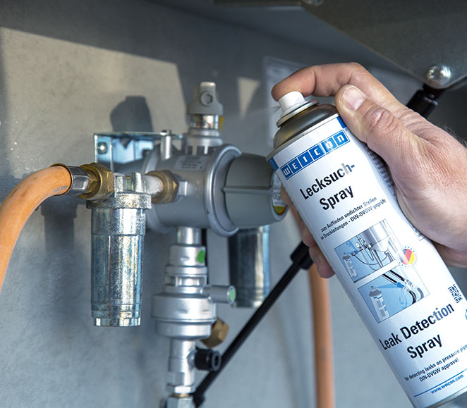AWB_Lecksuch-Spray Weicon Lecksuchspray an einer Druckluftanlage