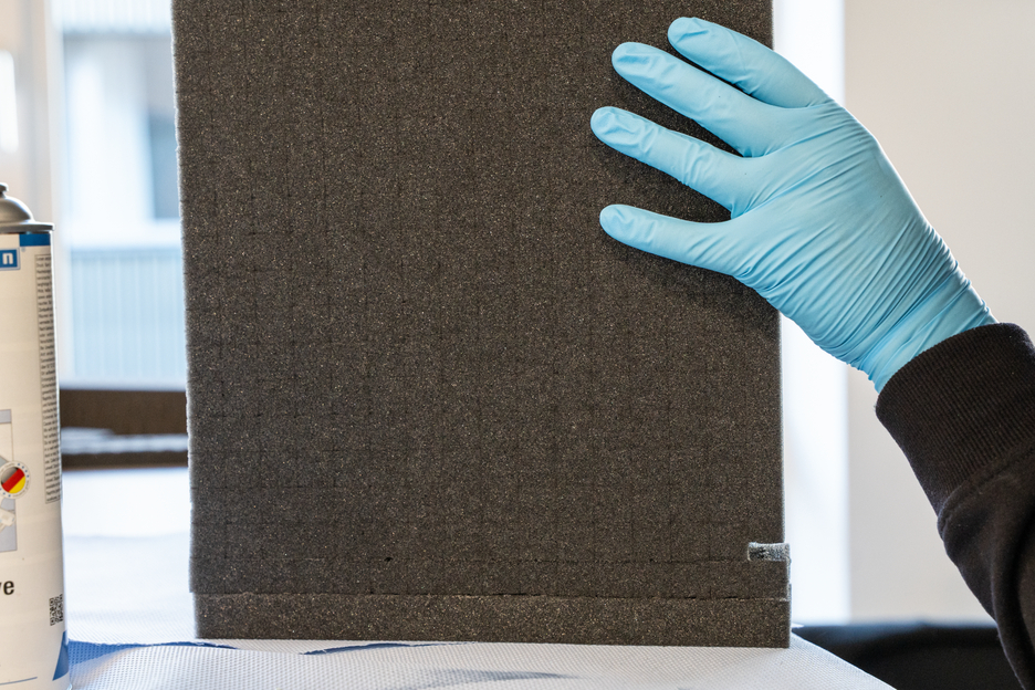 Sprühkleber | sprühbarer Kontaktklebstoff, ideal für Pappe und Papier