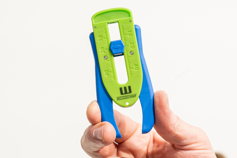 Präzisions-Abisolierer S Green Line | Abisolierwerkzeuge aus bis zu 97 % nachwachsenden Rohstoffen, mit einem Abisolierbereich von 0,12 mm - 0,8 mm (36-20 AWG)