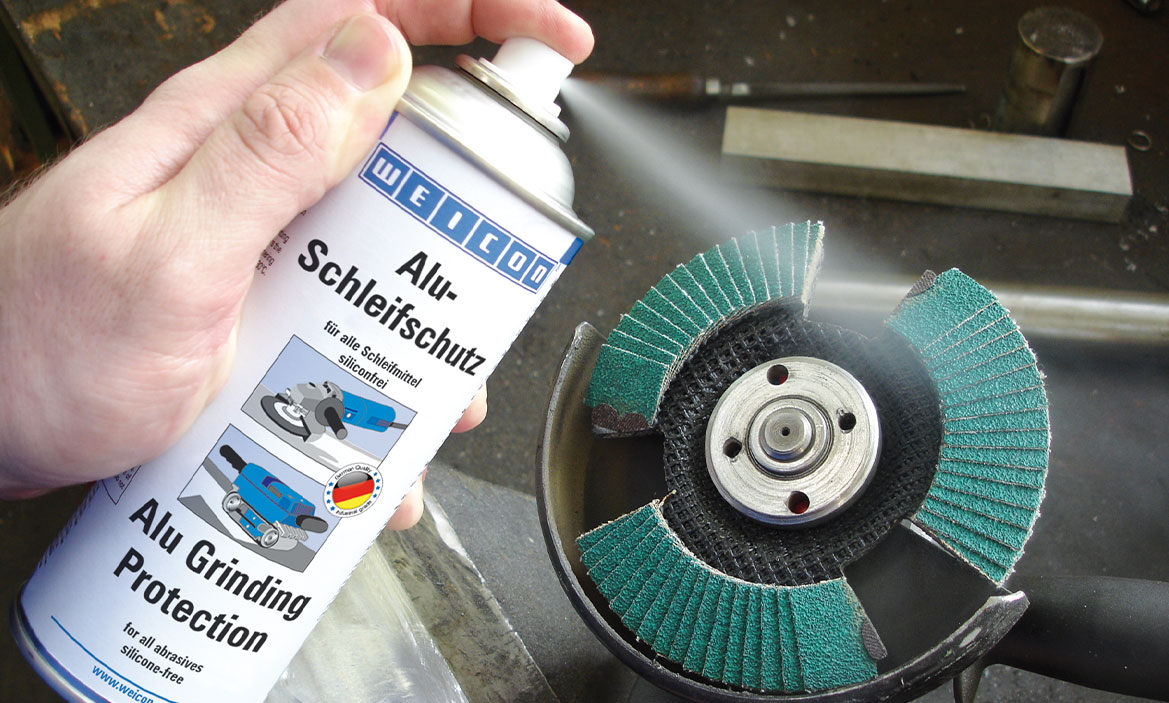 Innovation Schleifschutz Weicon Alu-Schleifschutz-Spray wird aufgesprüht