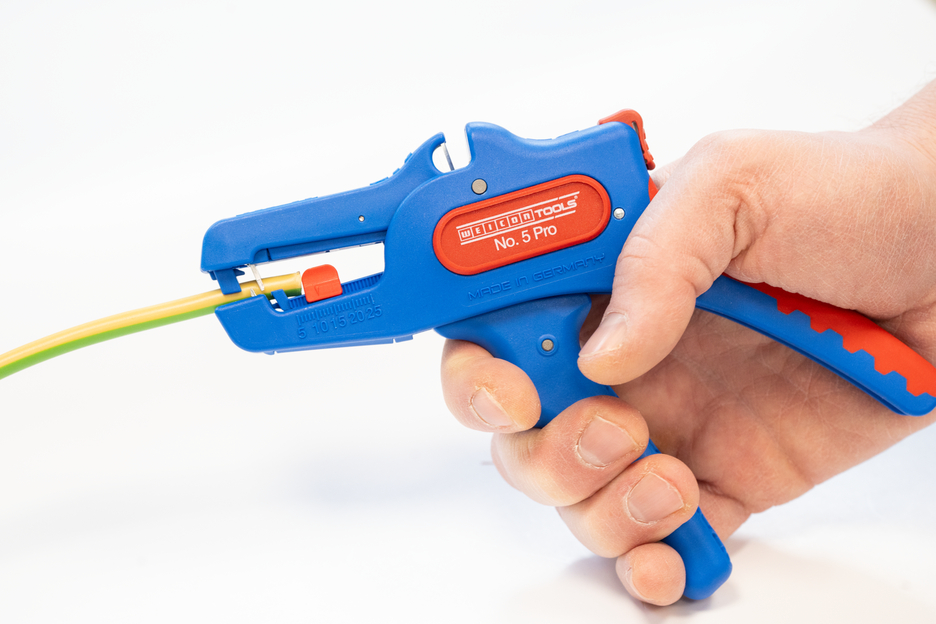 Abisolierzange No. 5 Pro | für alle gängigen flexiblen und massiven Leiter, Arbeitsbereich 0,2 – 16,0 mm²