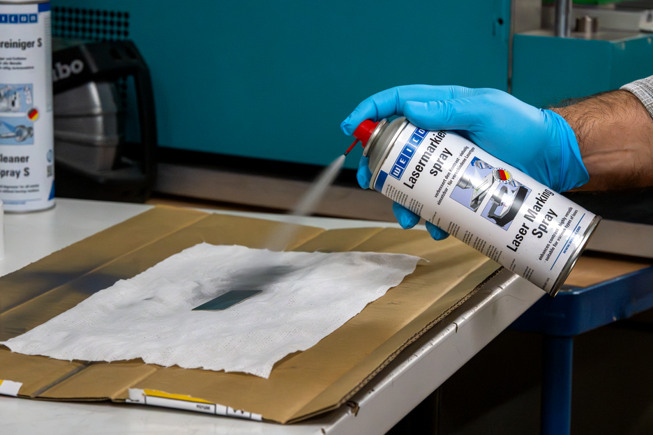 WEICON Laser Marking Spray | Special spray for enhancing contrast in laser engravings