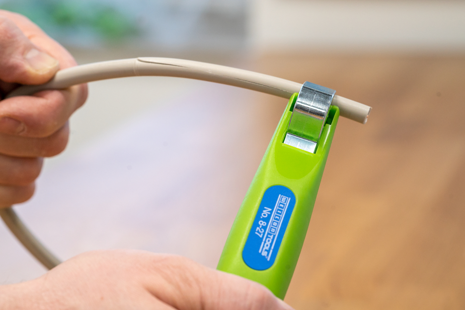 Kabelmesser No. 8-27 Green Line | Abisolierwerkzeuge aus bis zu 97 % nachwachsenden Rohstoffen, mit einem Arbeitsbereich von 8 - 28 mm Ø