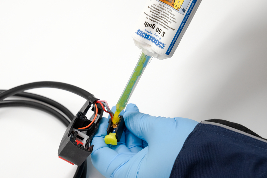 Easy-Mix S 50 gelb | hochtemperaturbeständige Epoxid-Vergussmasse