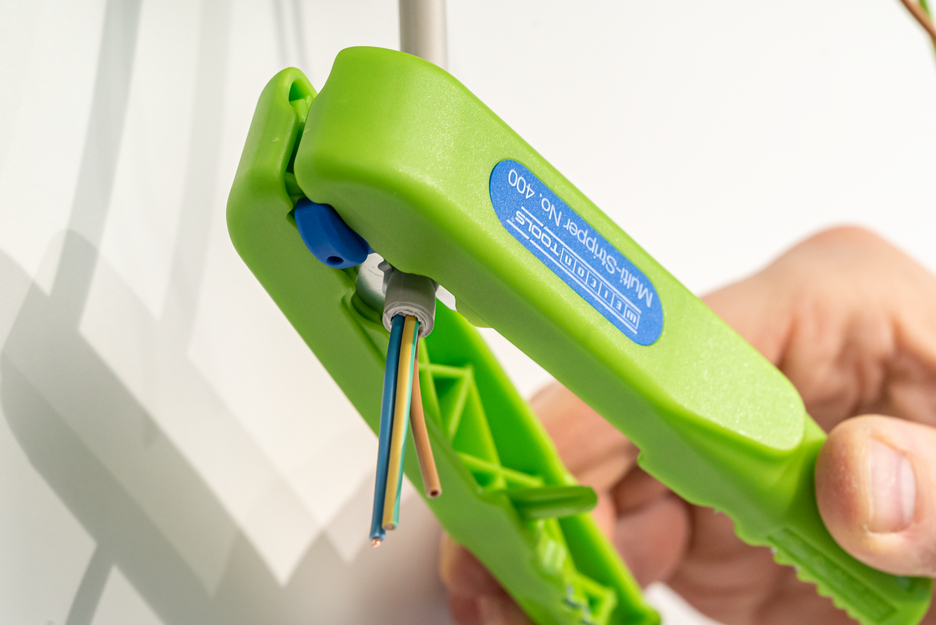 Multi-Stripper No. 400  Green Line | Sustainable stripping tool I multifunctional stripper, working range stripping 0,5 - 6,0 mm² I skinning 8 - 13 mm Ø I Multifunctional with 4 functions
