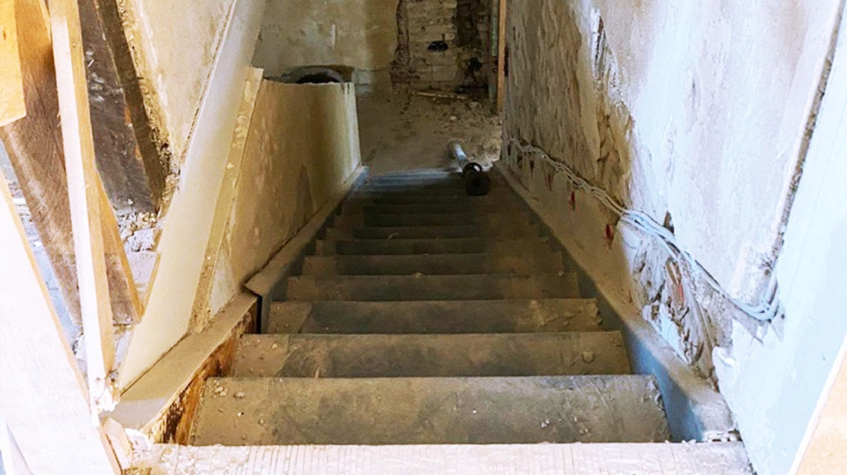 staircase, construction, basement, unfinished, dust