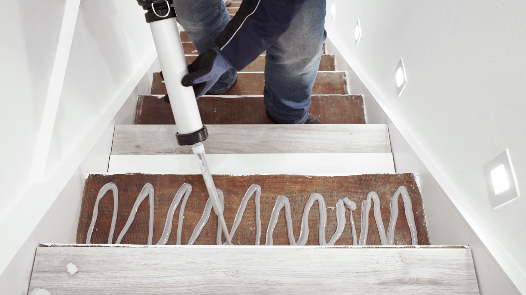 staircase, spatula, handrail, drip, tooling